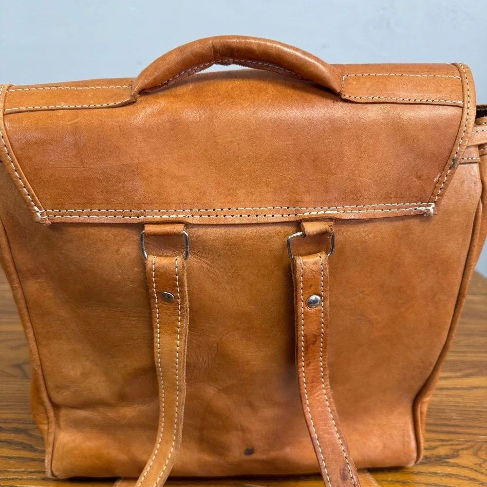 Conc Vintage Tan Brown Leather Backpack Rucksack Daypack 916513A‎ Buckle Detail